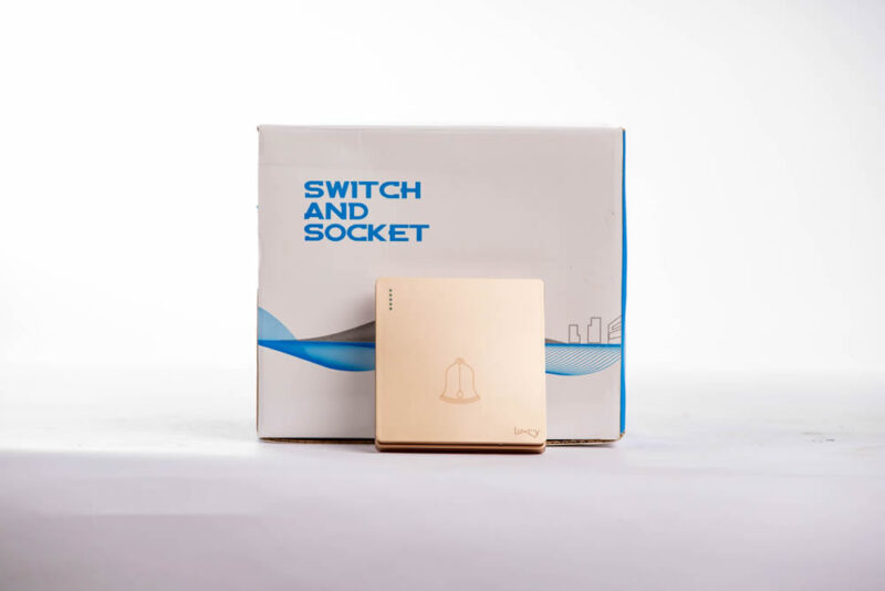 SWITCH AND SOCKET